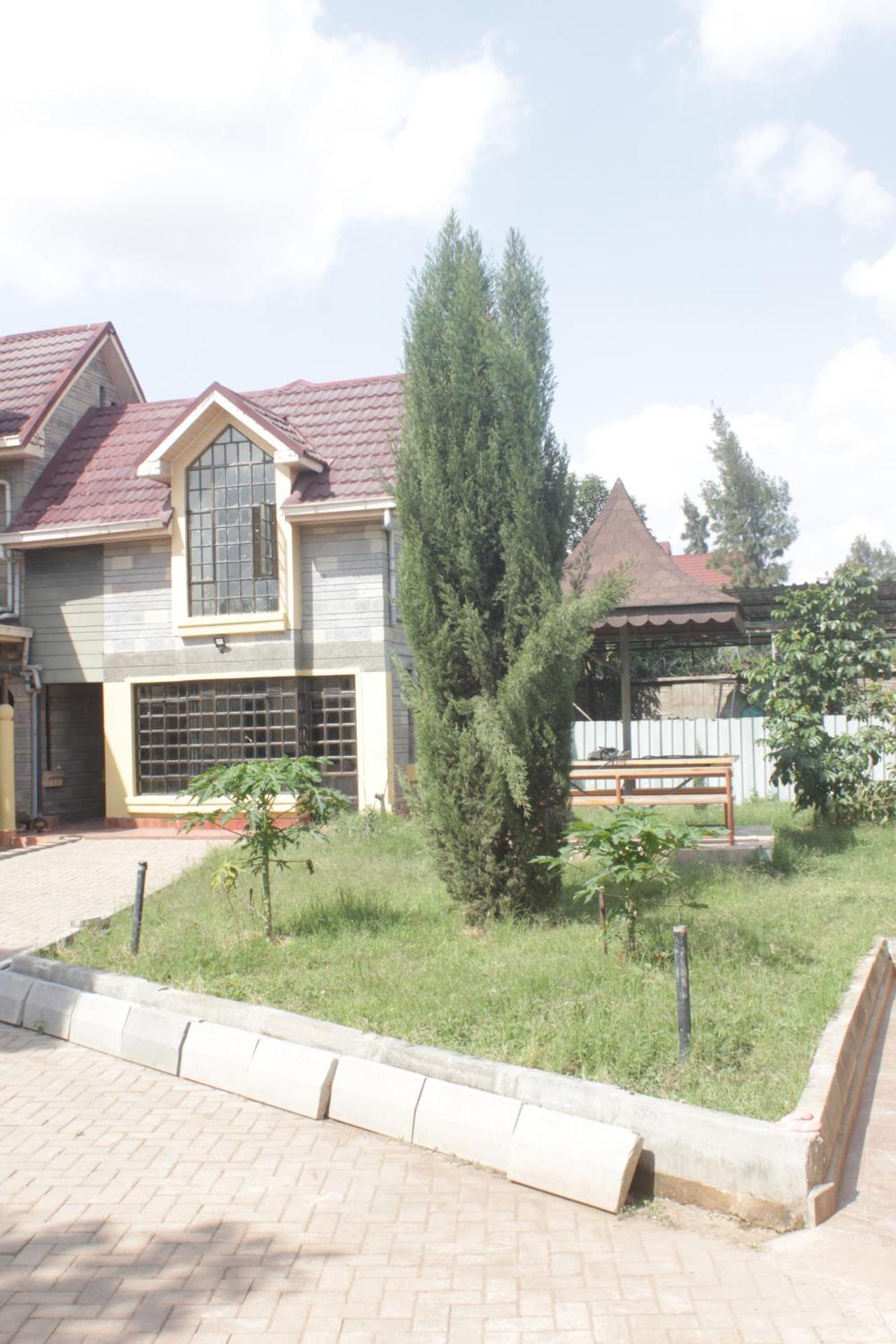 Eshborns House - Near Jomo Kenyatta International Airport And Sgr With Shuttle Services Syokimau Eksteriør billede
